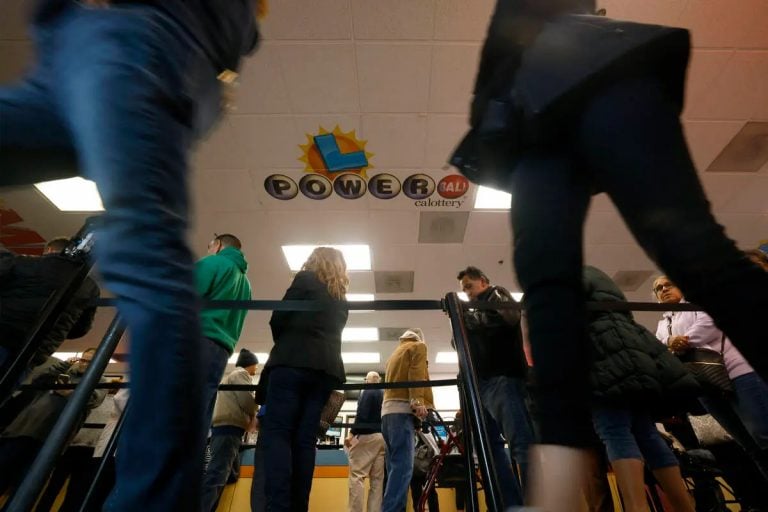 Powerball Jackpot Soars to $1.5B, Inflation and Feds Propelling Lottery Prize